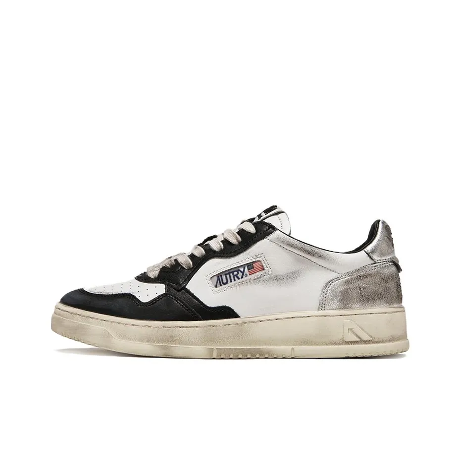AUTRY Medalist Super Vintage Leather Low White Black Silver Women's