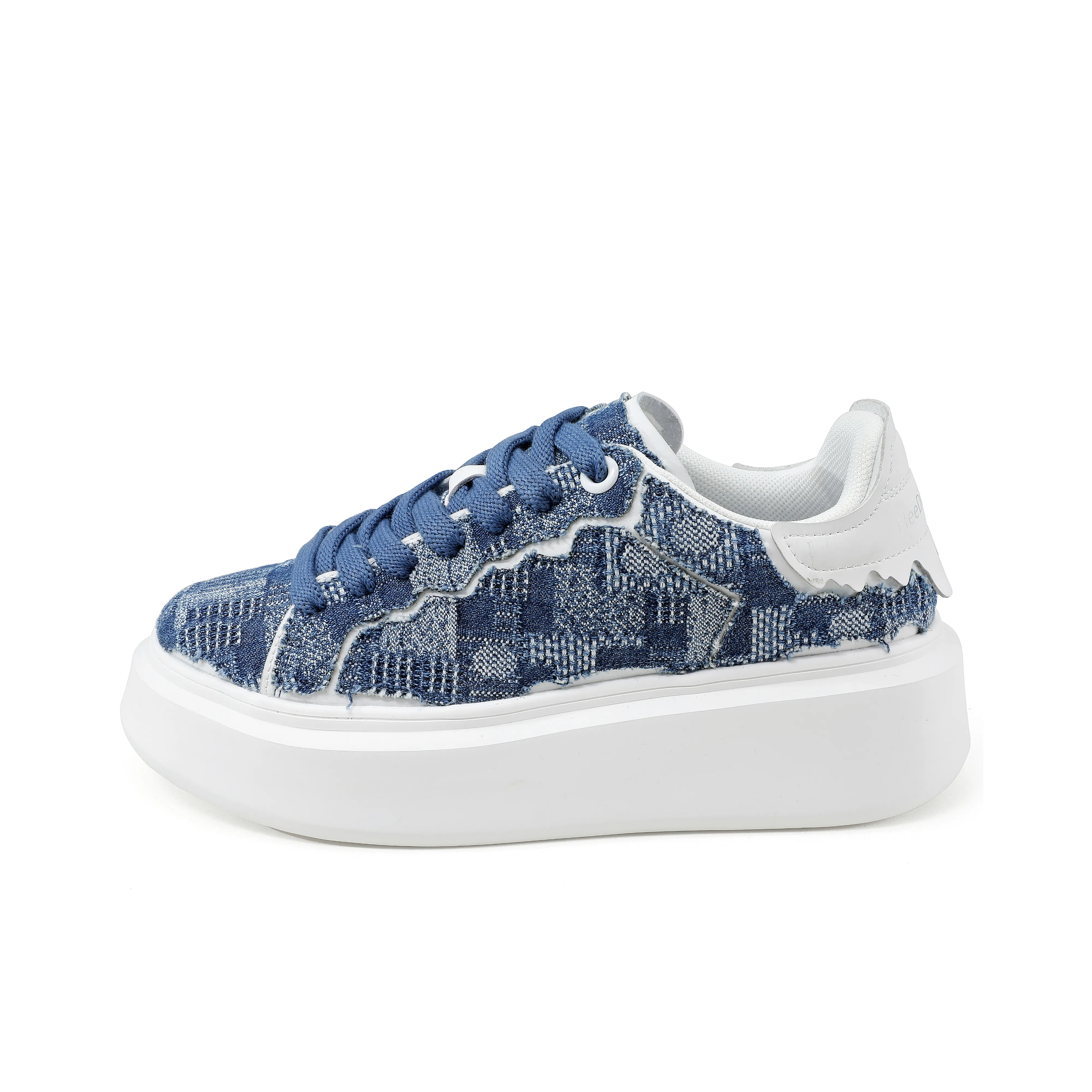 HeeDimensional Chanel-Inspired Wear-Resistant Low-Top Casual Stylish Skateboarding Shoes Unisex Denim Blue