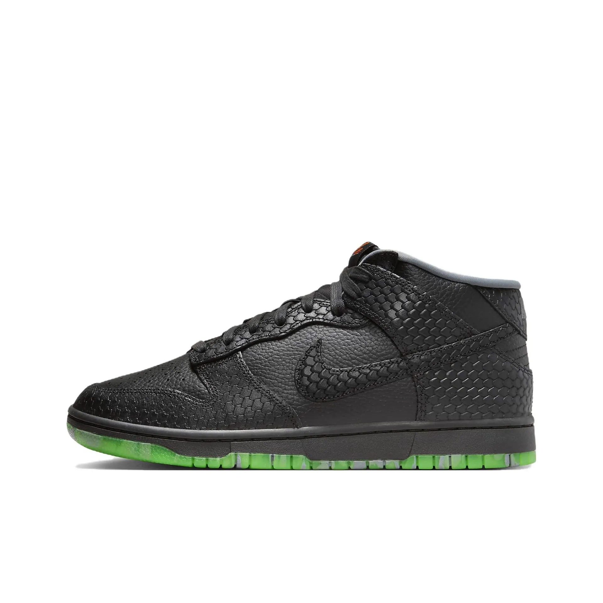 Nike Dunk Mid Premium Halloween Headless Horseman