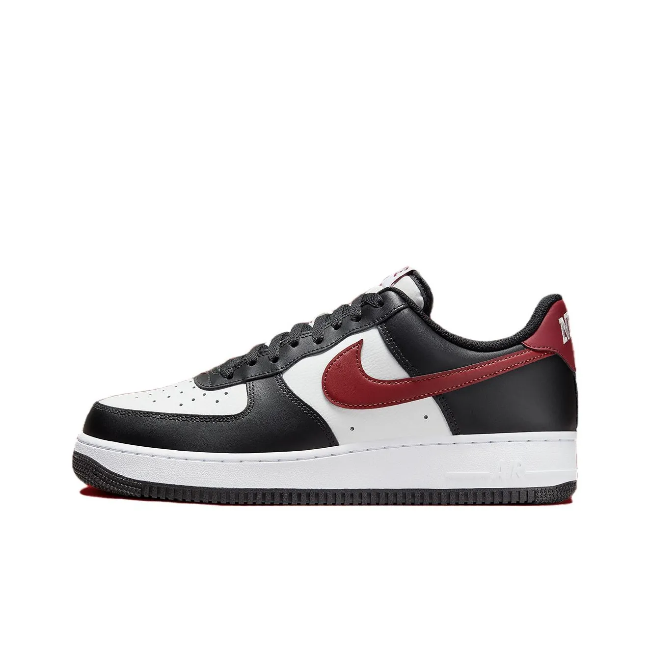 Nike Air Force 1 '07 'Black White Red'