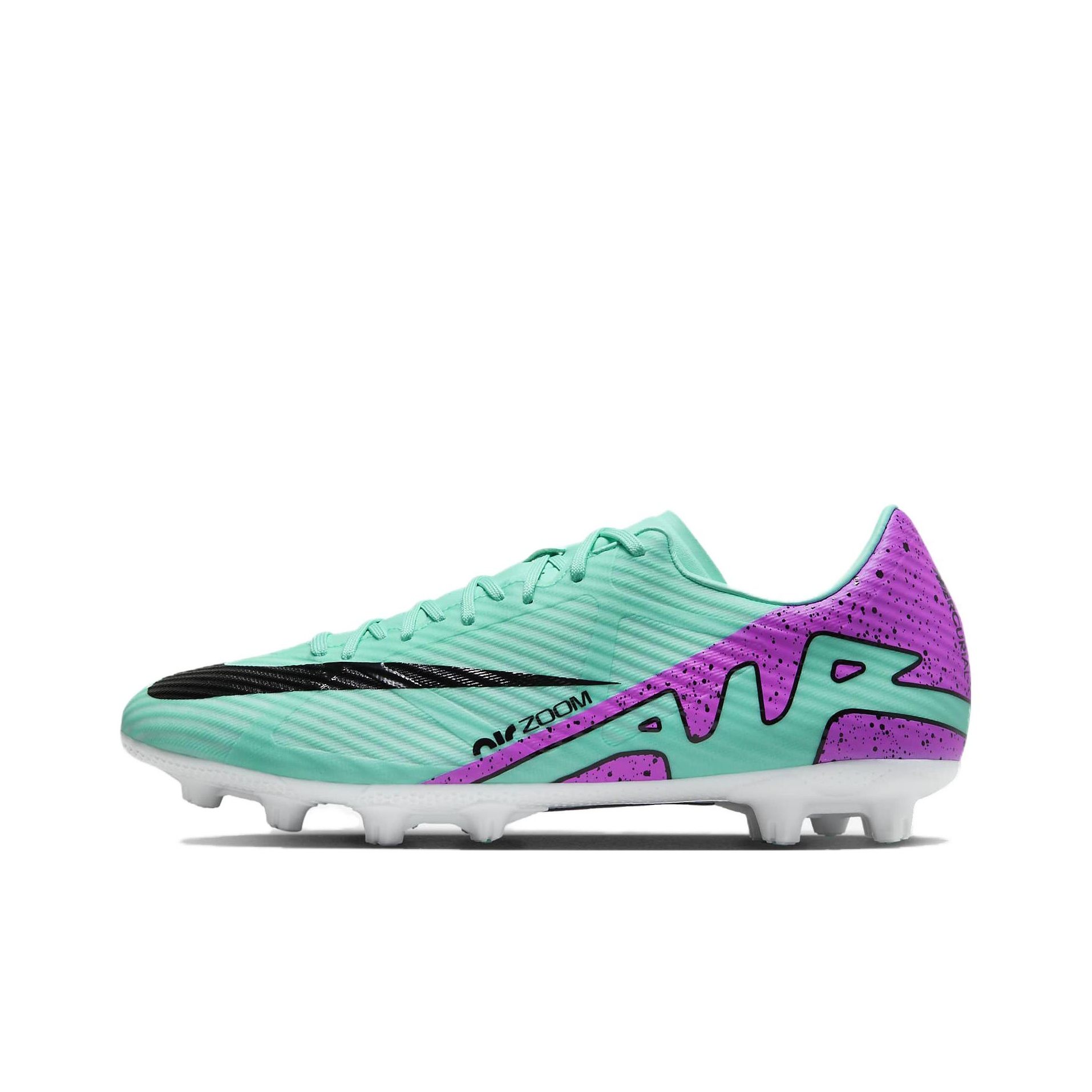 Puma soccer cleats academy best sale