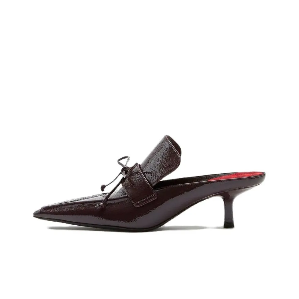 Burberry Домашние тапочки Женские Темно-коричневый