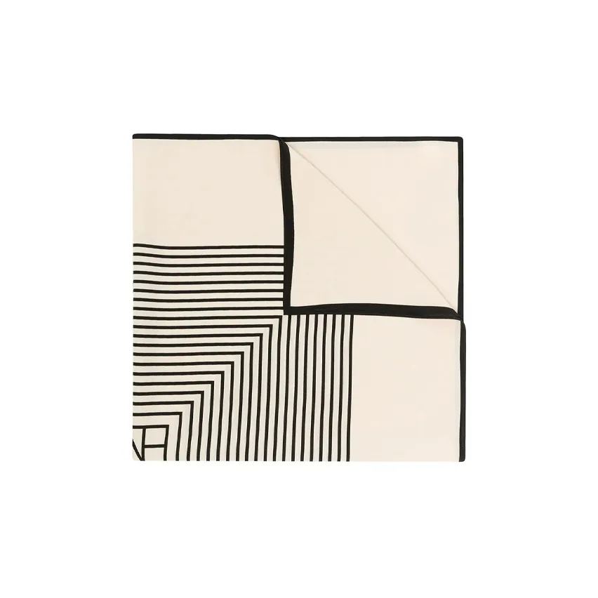 TOTEME Шелковые шарфы для женщин Молочный белый