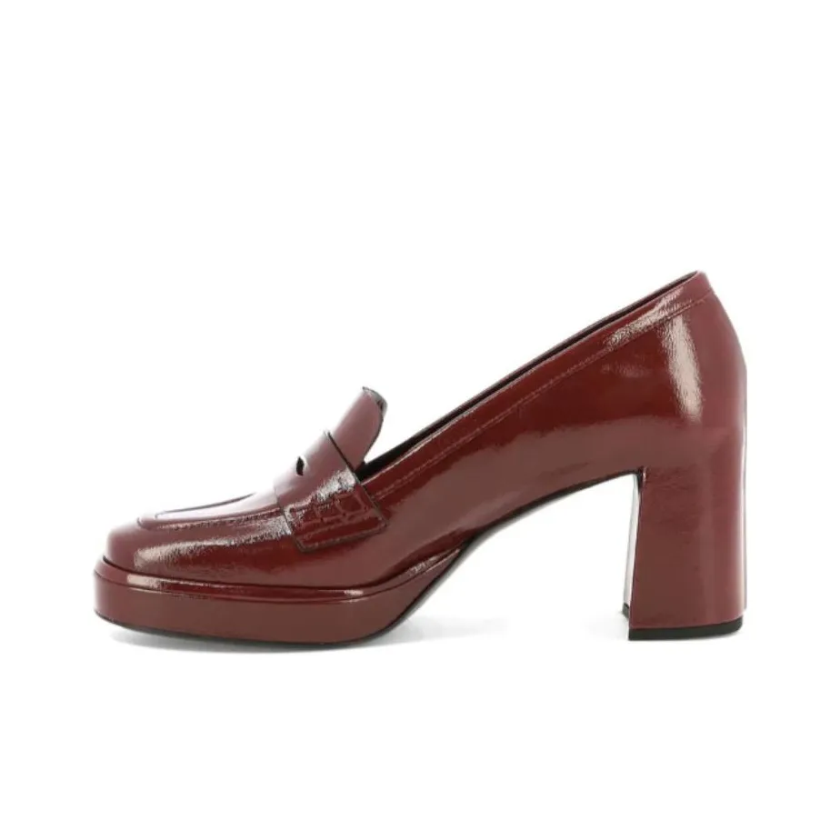 DEL CARLO Loafers Women's Low Top Red