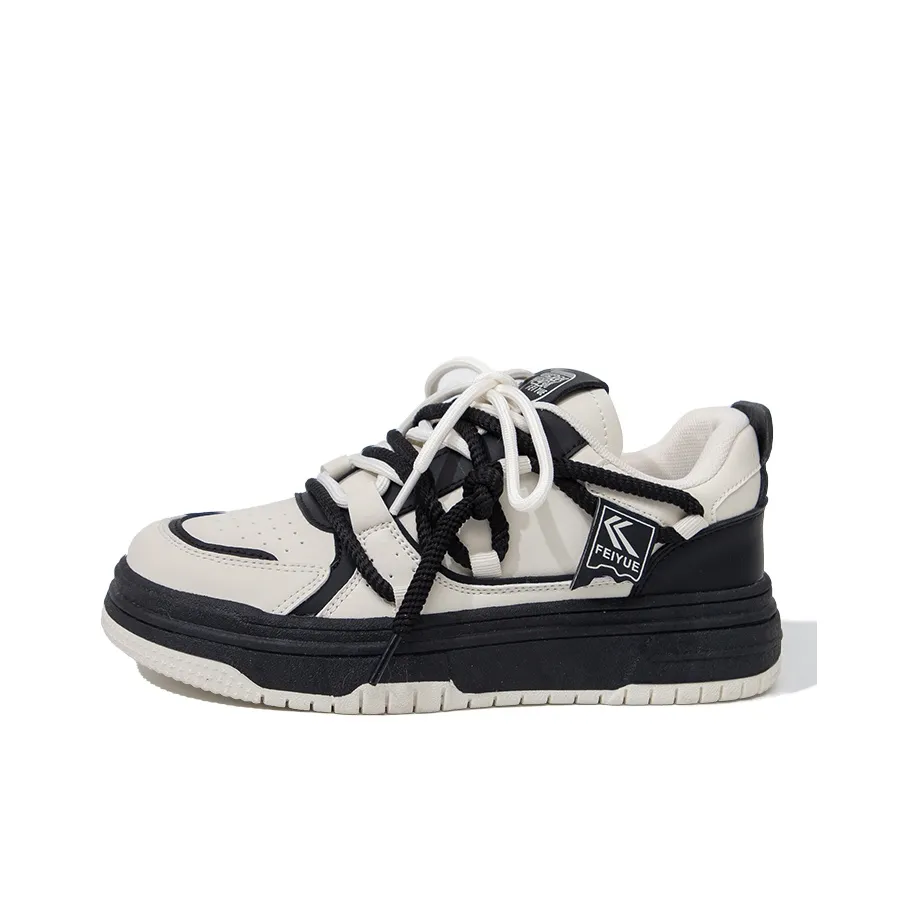 Feiyue Anti Slip Wear Resistant Low Top Skateboard Shoes Women's Beige Black