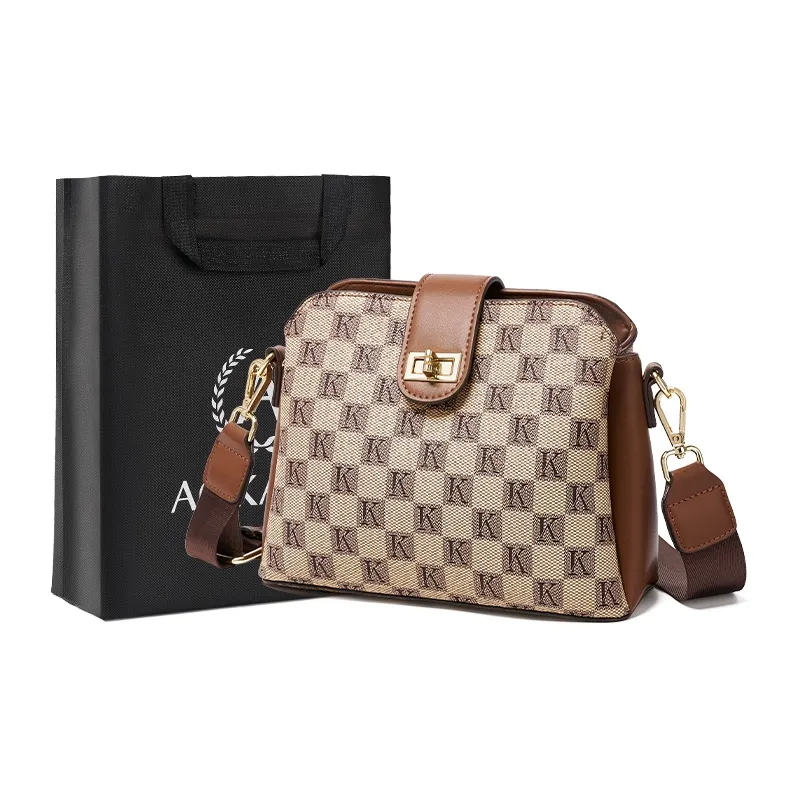AOKANG Сумка из ПВХ с синтетической кожей монограмма сумка для повседневного использования через плечо женская кофейный хаки карамель коричневый