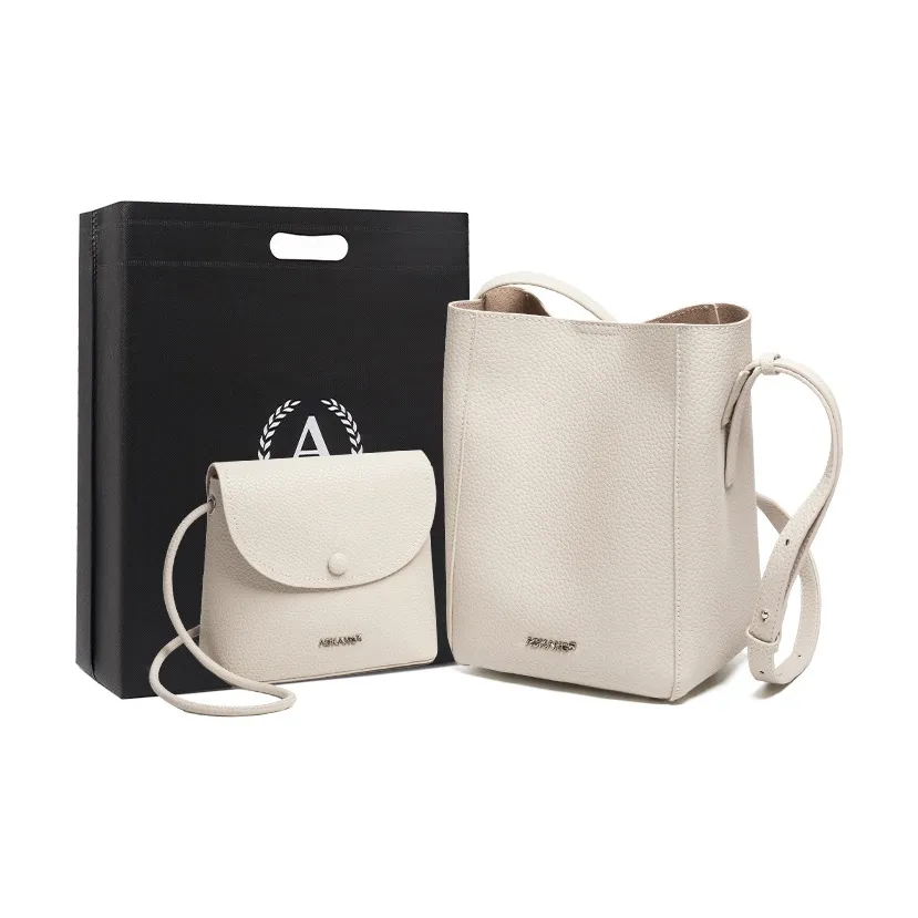 Willow shoulder bag
