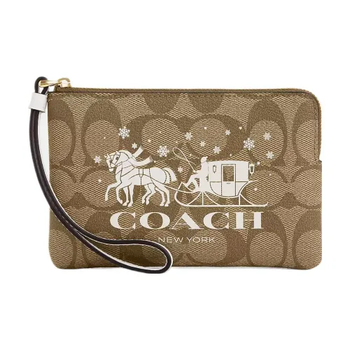 COACH Corner Zip Клатчи Женские