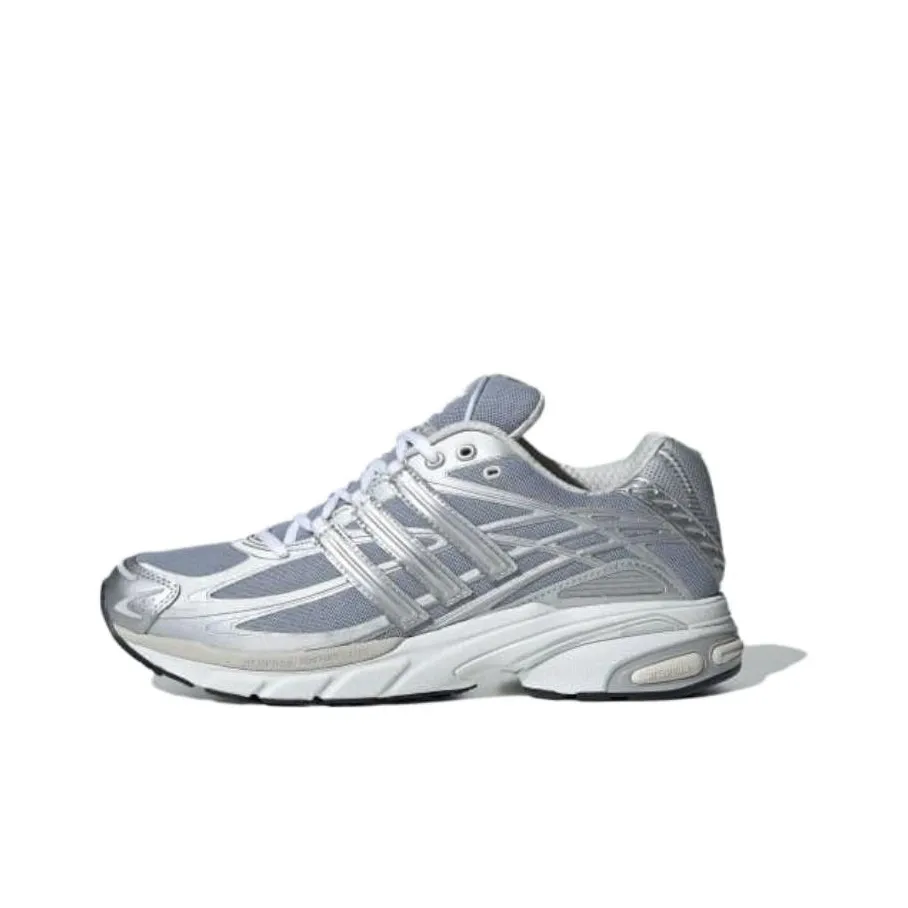 The is a skateboarding shoe that is an ideal choice for people who are looking for