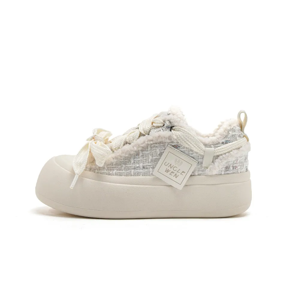UNCLEWEN Chanel-Inspired Coverage Lightweight Breathable Slip-Resistant Low-Top Skateboard Shoes Women's