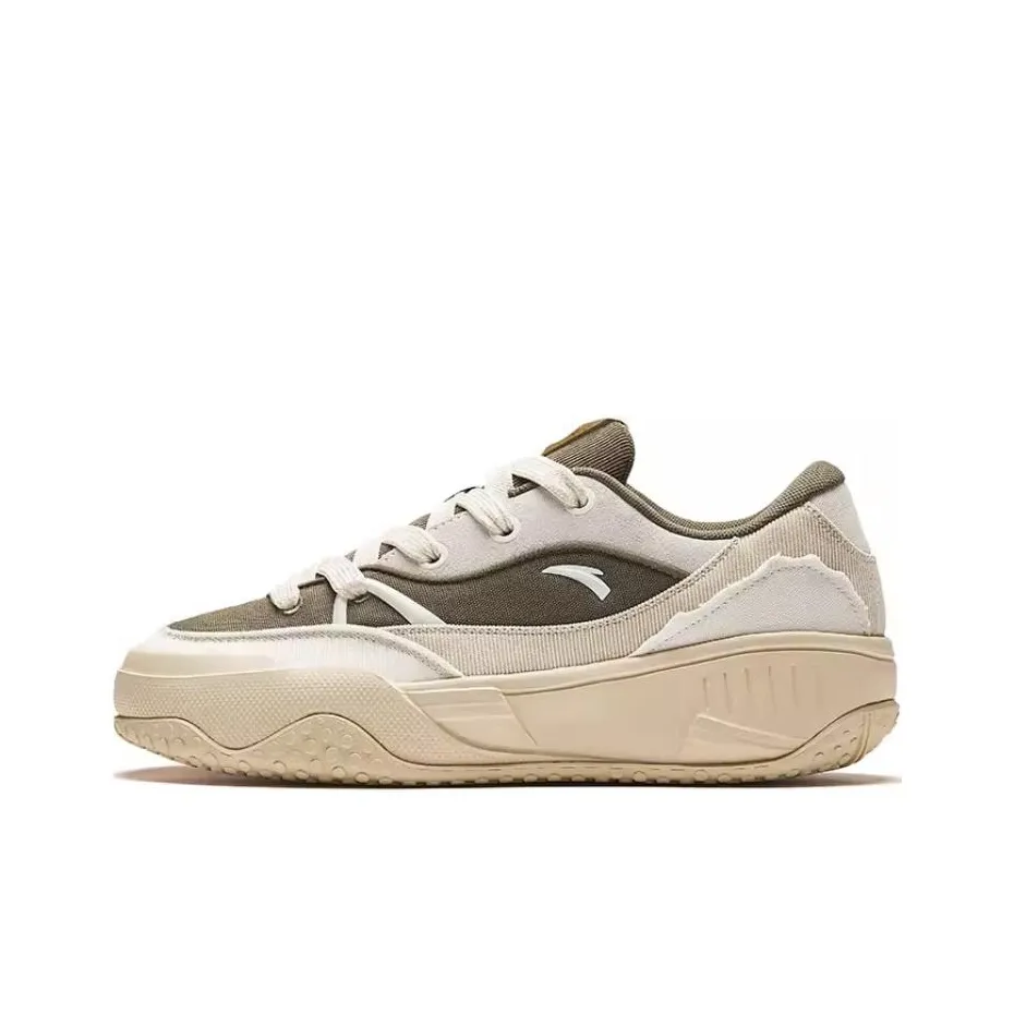 Anta Cookie Shoes Abrasion Resistant Breathable Low Top Skateboard Shoes Men
s Beige