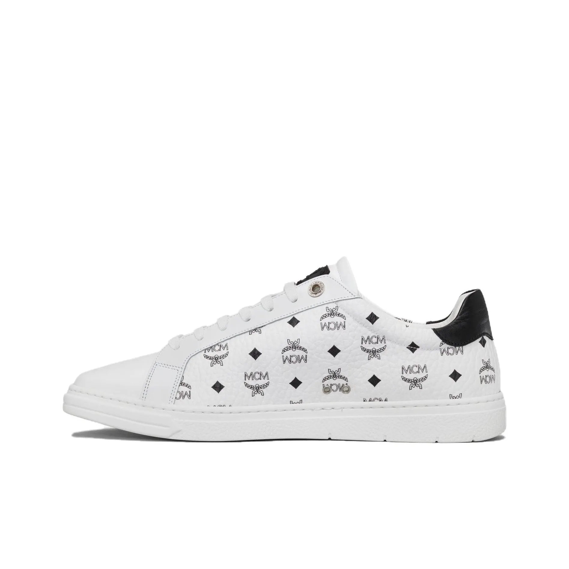 MCM Low Top Stylish Skateboarding Shoes Men's White