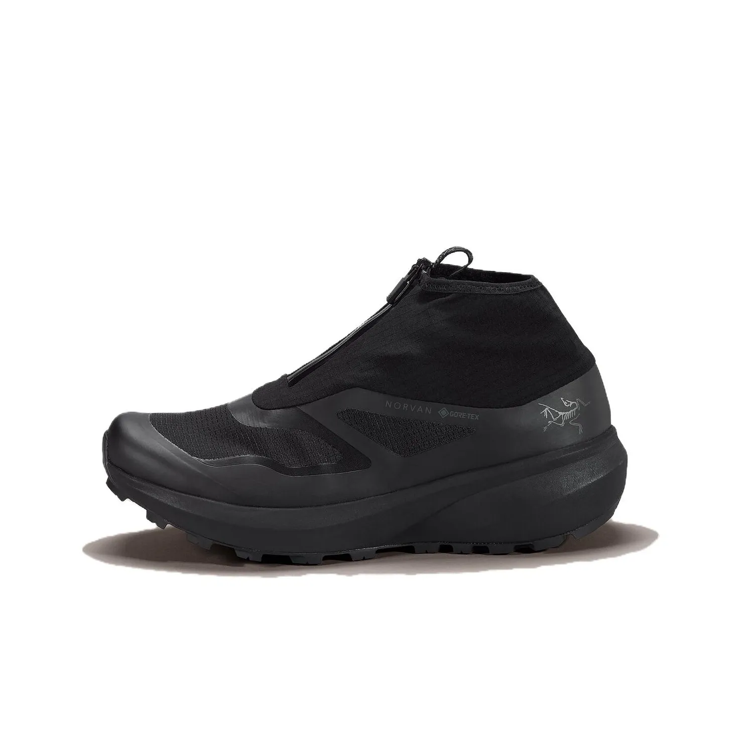 Arcteryx Norvan Outdoor Shoes Unisex Mid Top Black