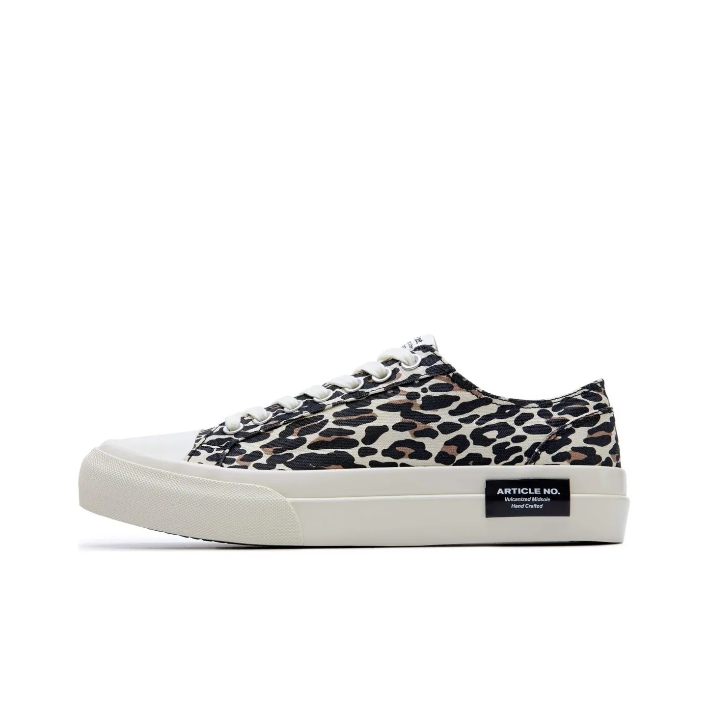 ARTICLE NO. Low Top Stylish Skateboarding Shoes Unisex White Leopard Print