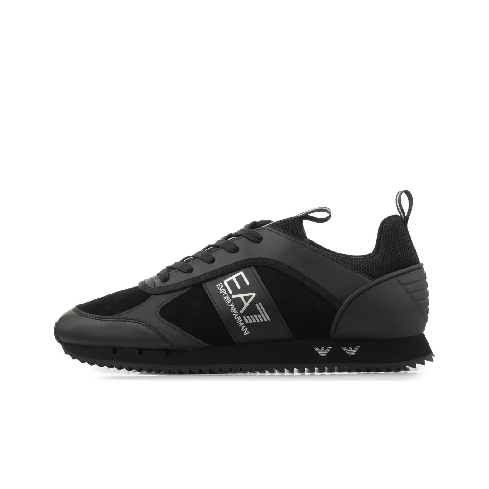 EMPORIO ARMANI EA7 Abrasion Resistant Low Top Casual Shoes Men's Black