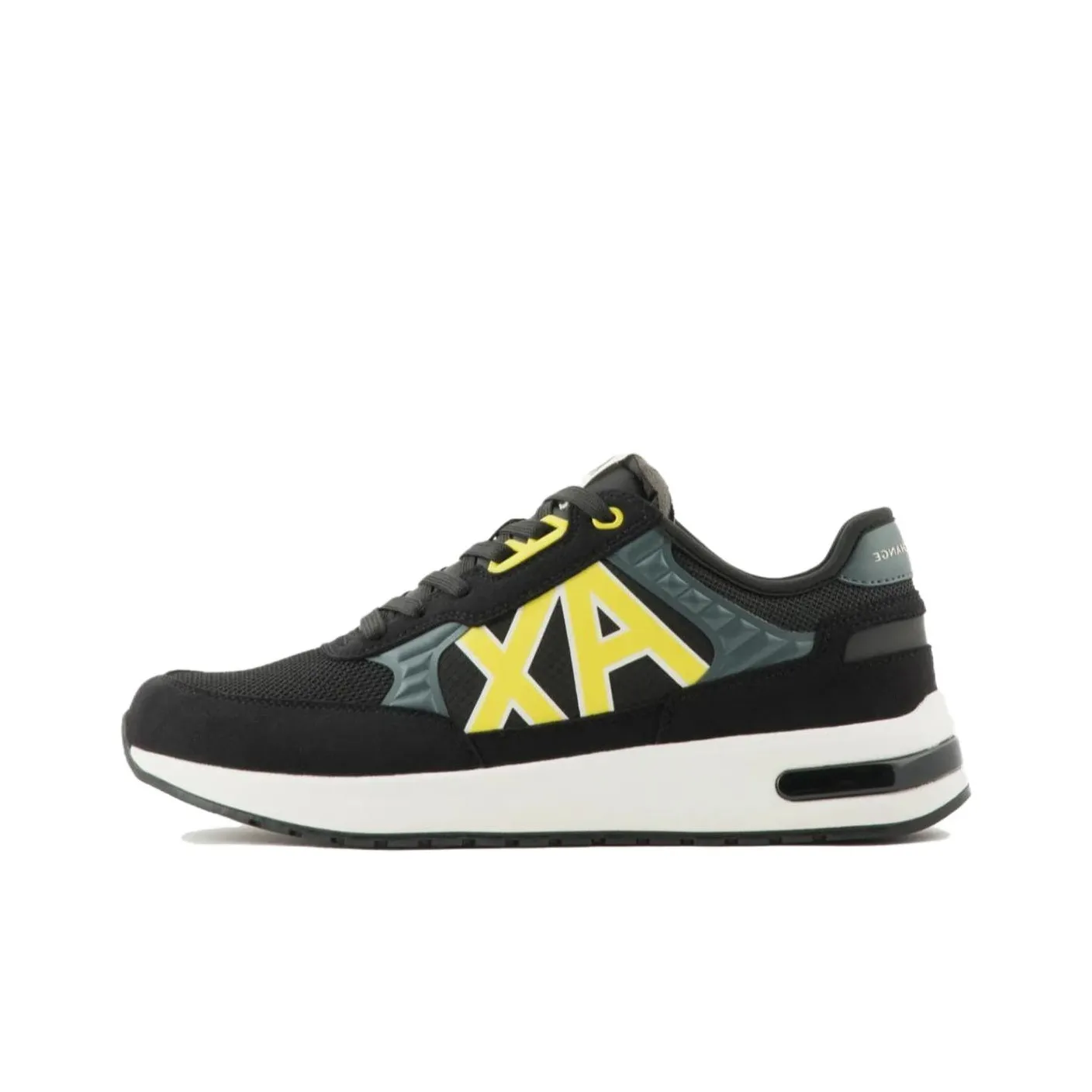 ARMANI EXCHANGEAE Низкий топ Повседневная обувь Мужской Черный