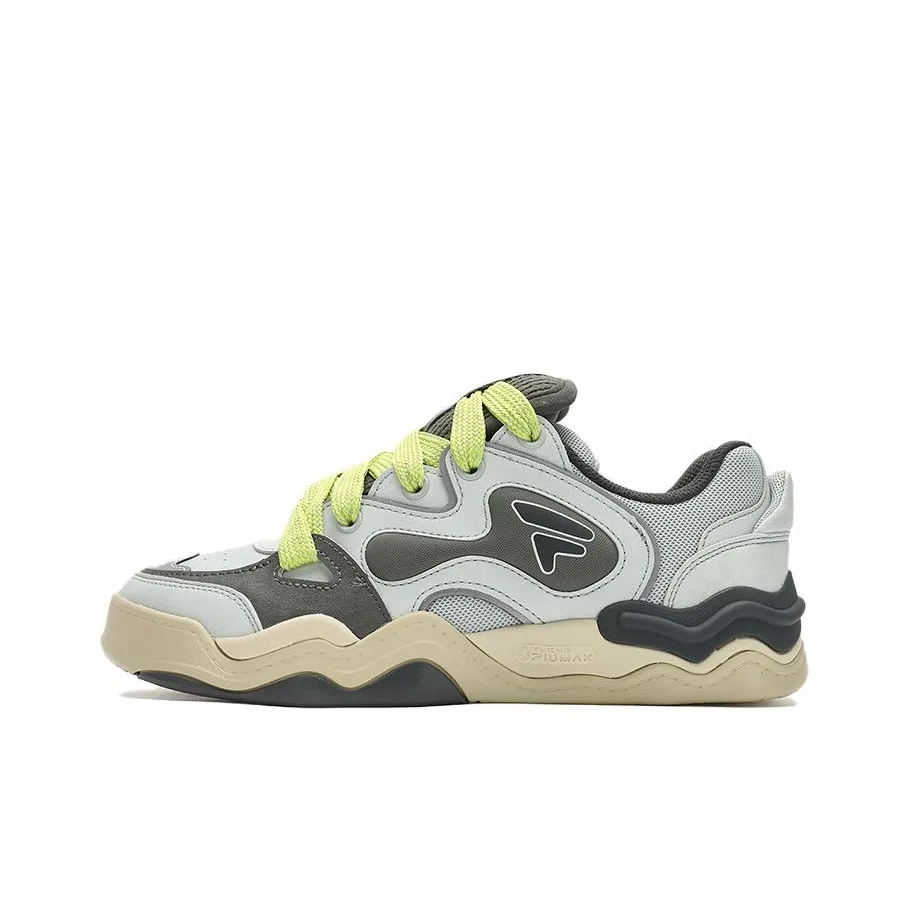 FILA FUSION Lightweight Height Increasing Low Top Skateboard Shoes Women's Green