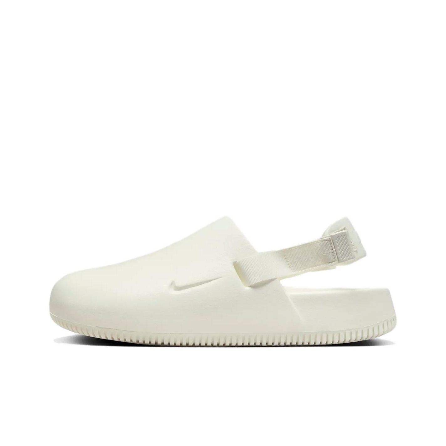 nike closed toe slippers