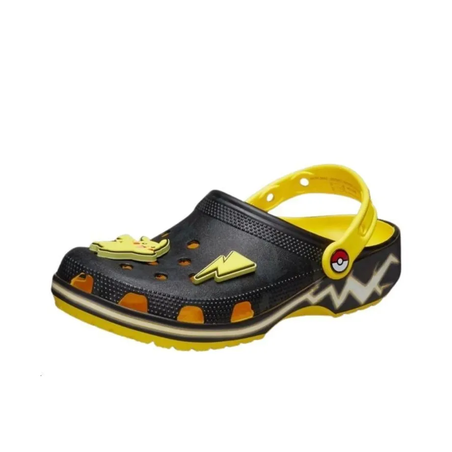 Crocs Classic Clog Pokémon Pikachu 2024