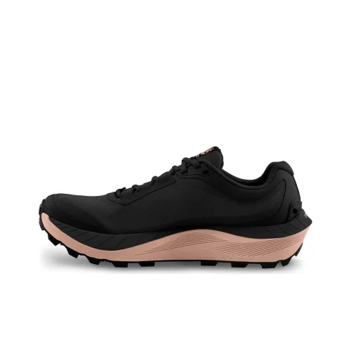 Topo Athletic Беговые кроссовки Низкие Черные Женские