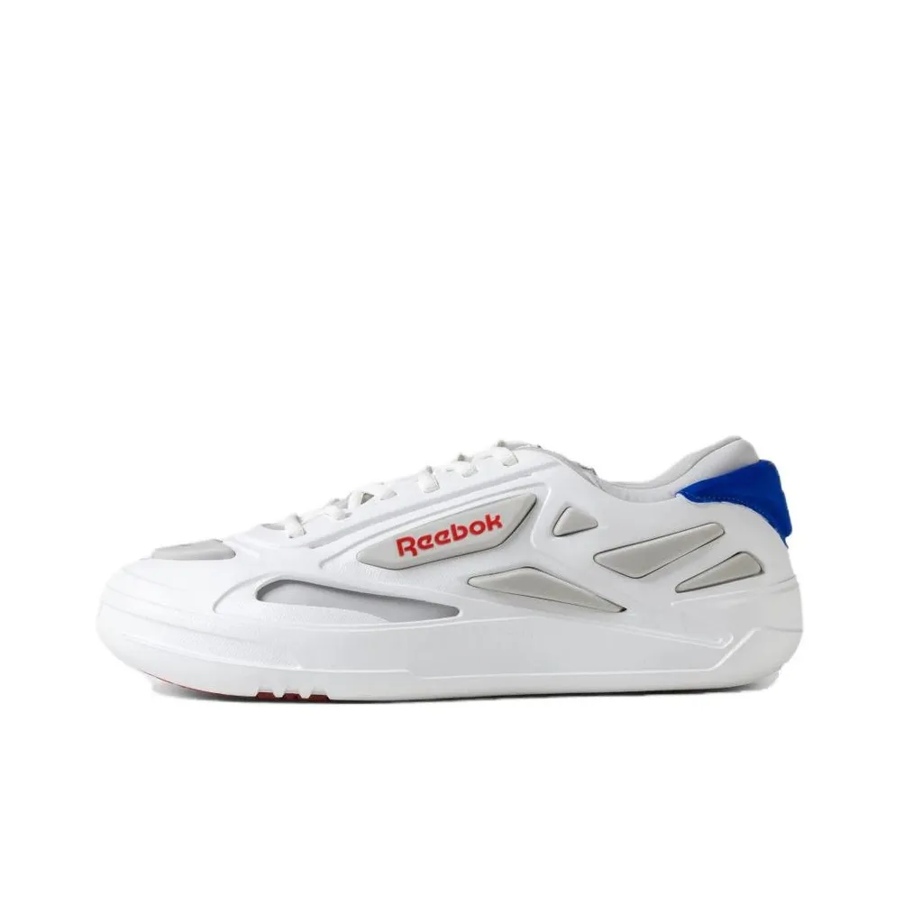 Reebok Ltd Club C Logo patch Sneakers