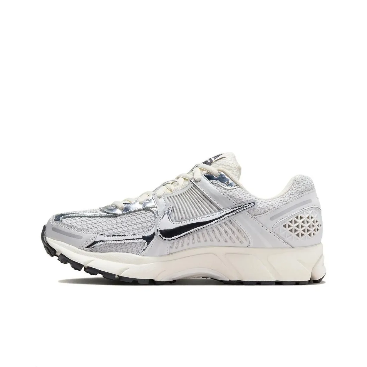 Nike Zoom Vomero 5 Chrome