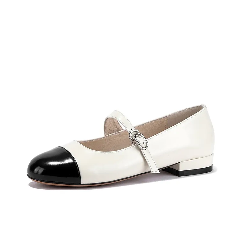 Brut Ros′e Квадратный каблук Туфли Мэри Джейн 2см Женские Белые