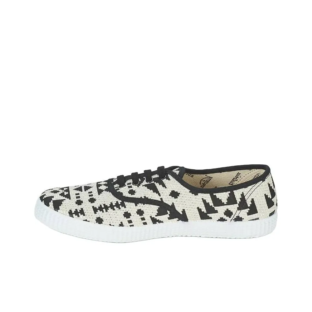 Victoria Beckham Low Top Skateboard Shoes Women's Beige