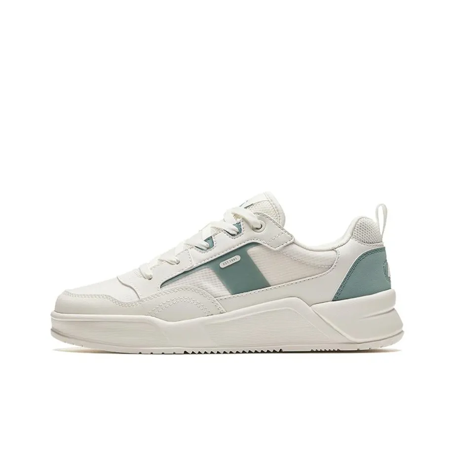 Anta Glue Elastic Height Increasing Lightweight Breathable Low Top Skateboard Shoes Women's White Green