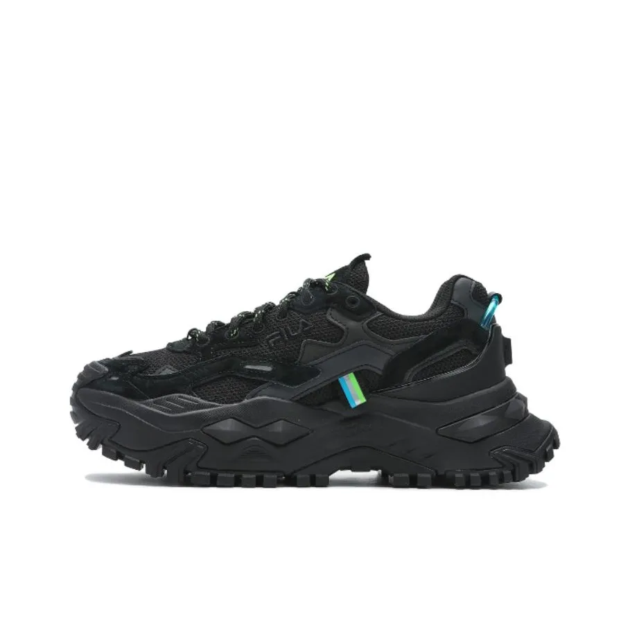FILA FUSION BIANCO Cushioned Wear Resistant Water Resistant Low Top Chunky Sneakers Women's Black