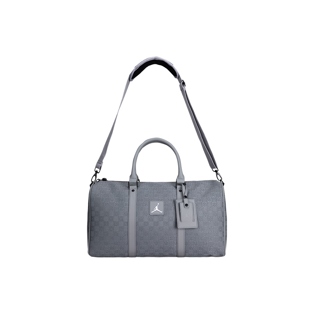 Top 10 White Bucket Bags to Elevate Your Style in 2025