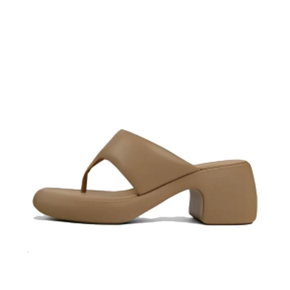 CAMPER Шлепанцы Женские Коричневый