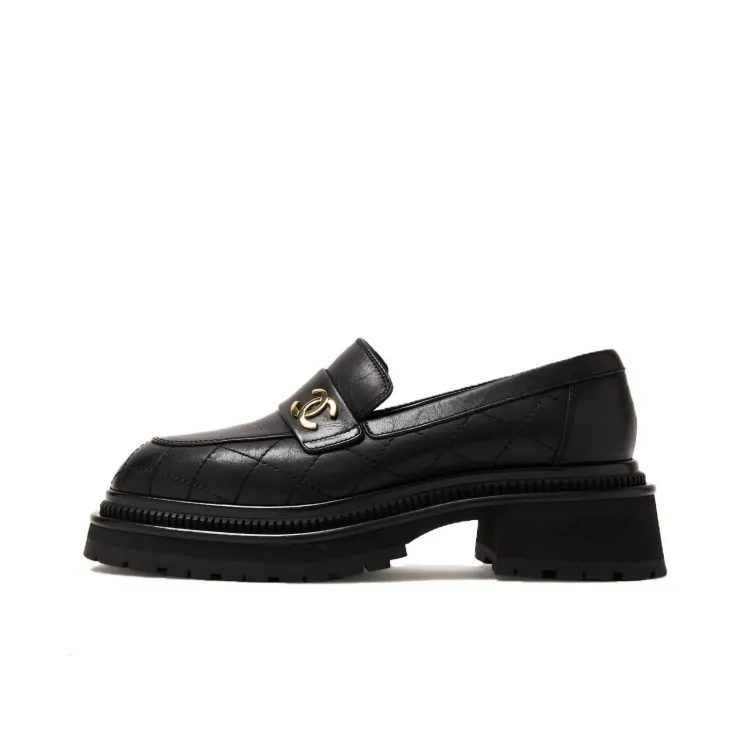 Discover the Best Women's Chanel Loafers for 2025