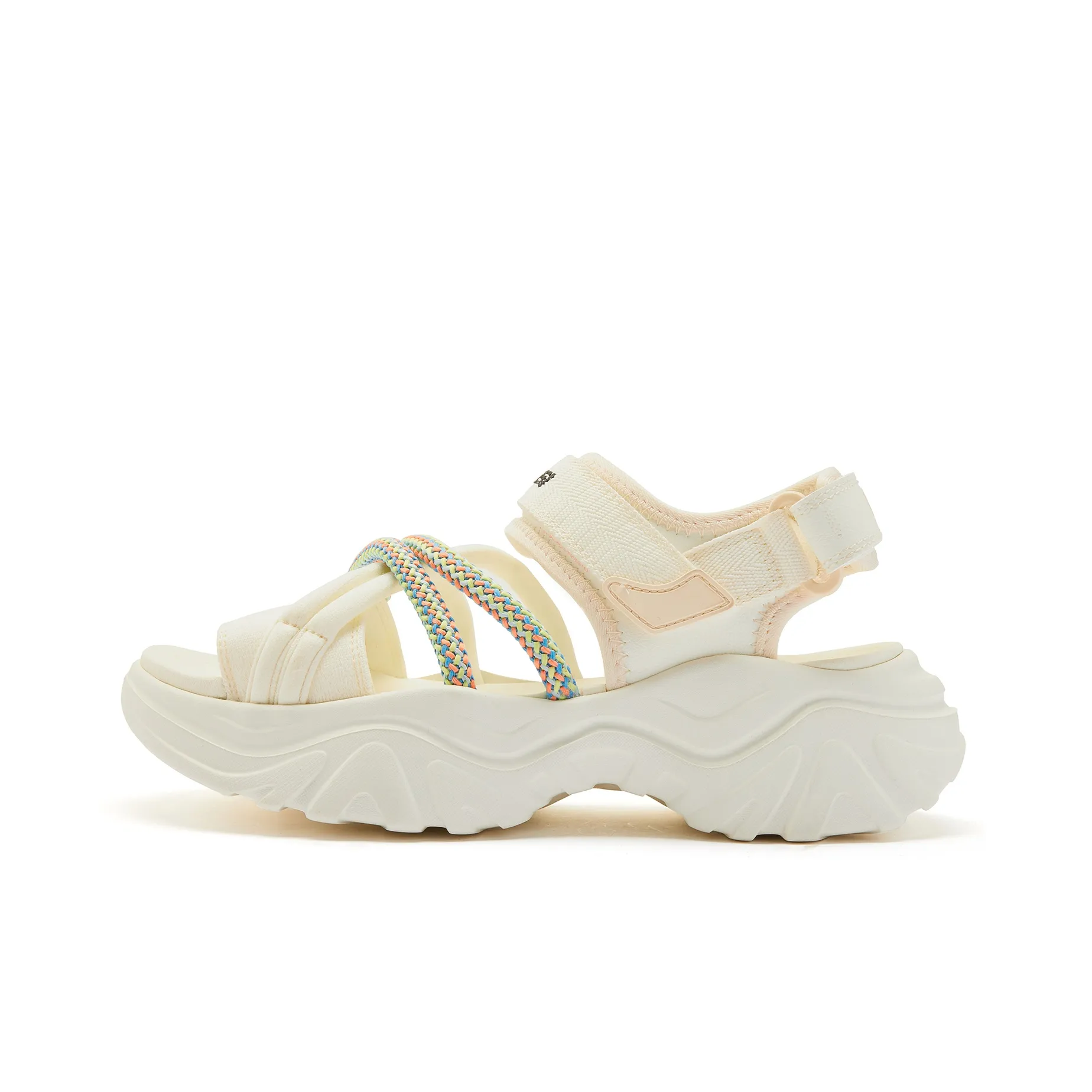 QIAODAN Пляжные сандалии Женские Айвори