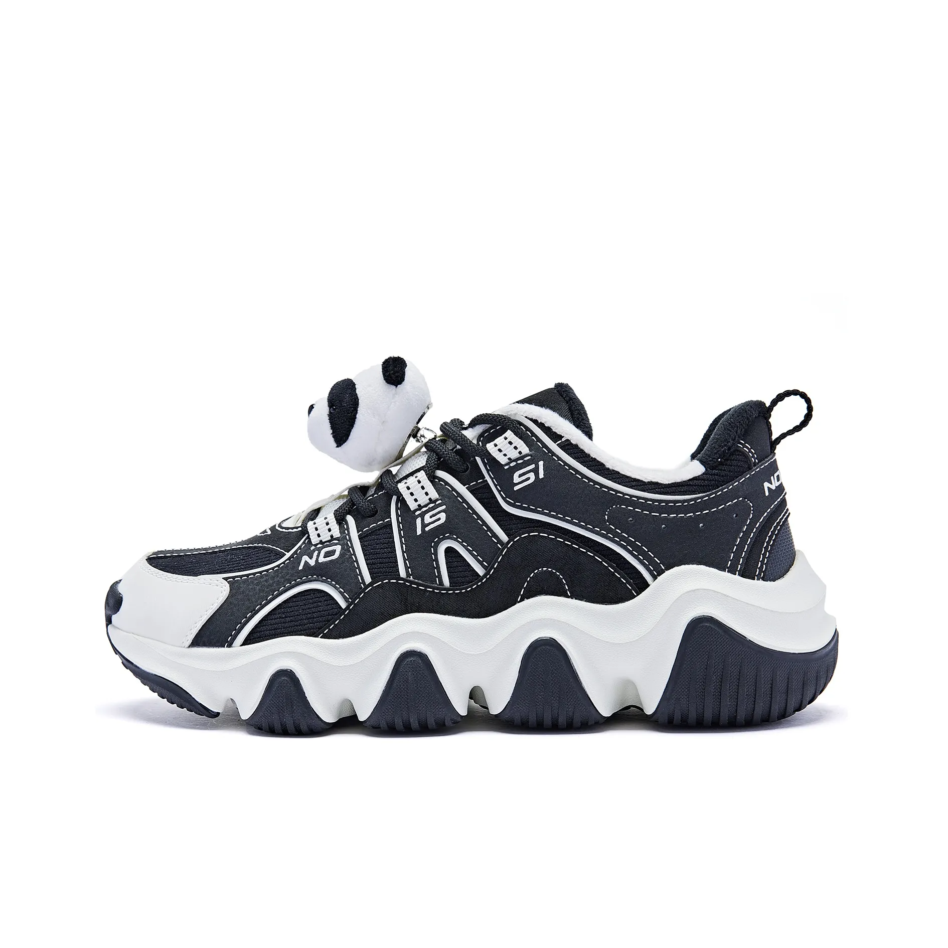 QIAODAN Claw Shoes 2,0 Противоскользящие Износостойкие Термические Низкие Кроссовки с Толстой Подошвой Женские Черный Белый