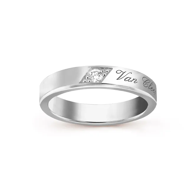 Van Cleef 
Arpels Toujours Signature Etoiles Rings Unisex