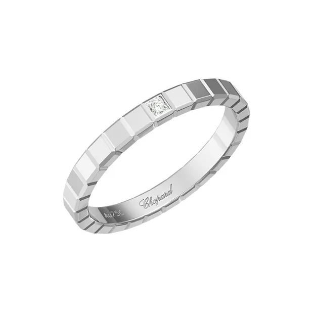 Chopard 18kt White Gold Ice Cube Diamond Ring