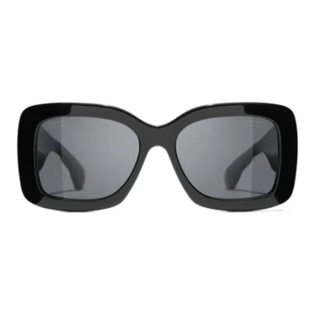 CHANEL Rectangle Polarized Sunglasses