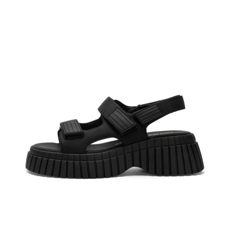 TOOMANYSHOES Пляжные сандалии Женские