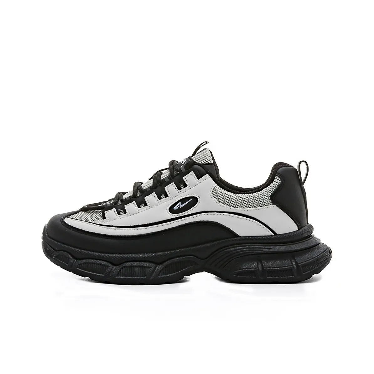 RENBEN Breathable Lightweight Height Increasing Low Top Chunky Sneakers Women's White Black