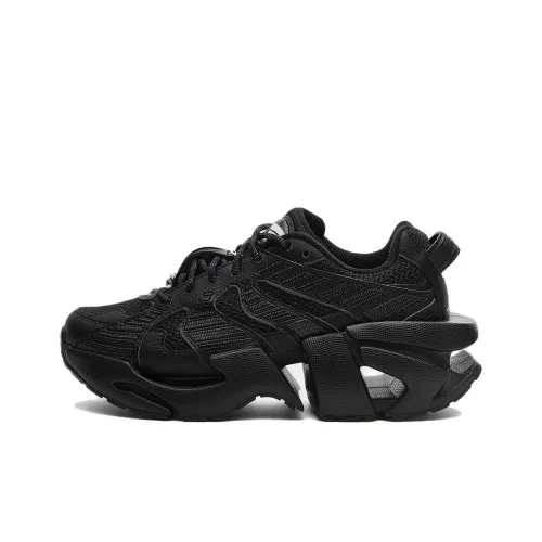FILA Космос Толстоподошвенные кроссовки Low Топ Черные Мужские
