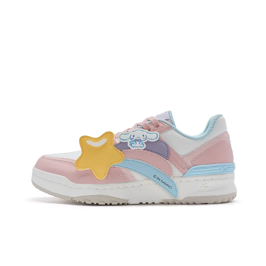 XTEP Skateboard Shoes Women's Low Top Fluorescent Cherry Pink/Sail White