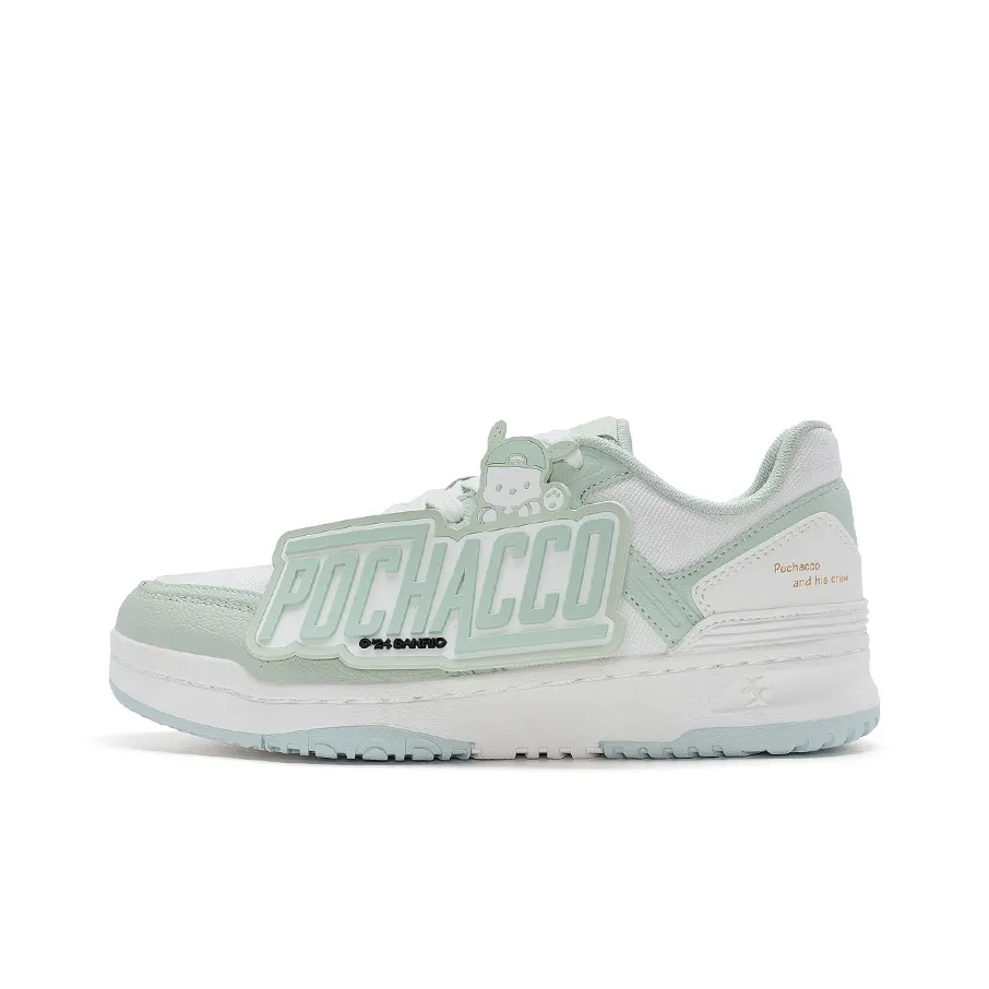 XTEP Pochacco Low-Top Skateboard Shoes Women's Sail White/Jade Green