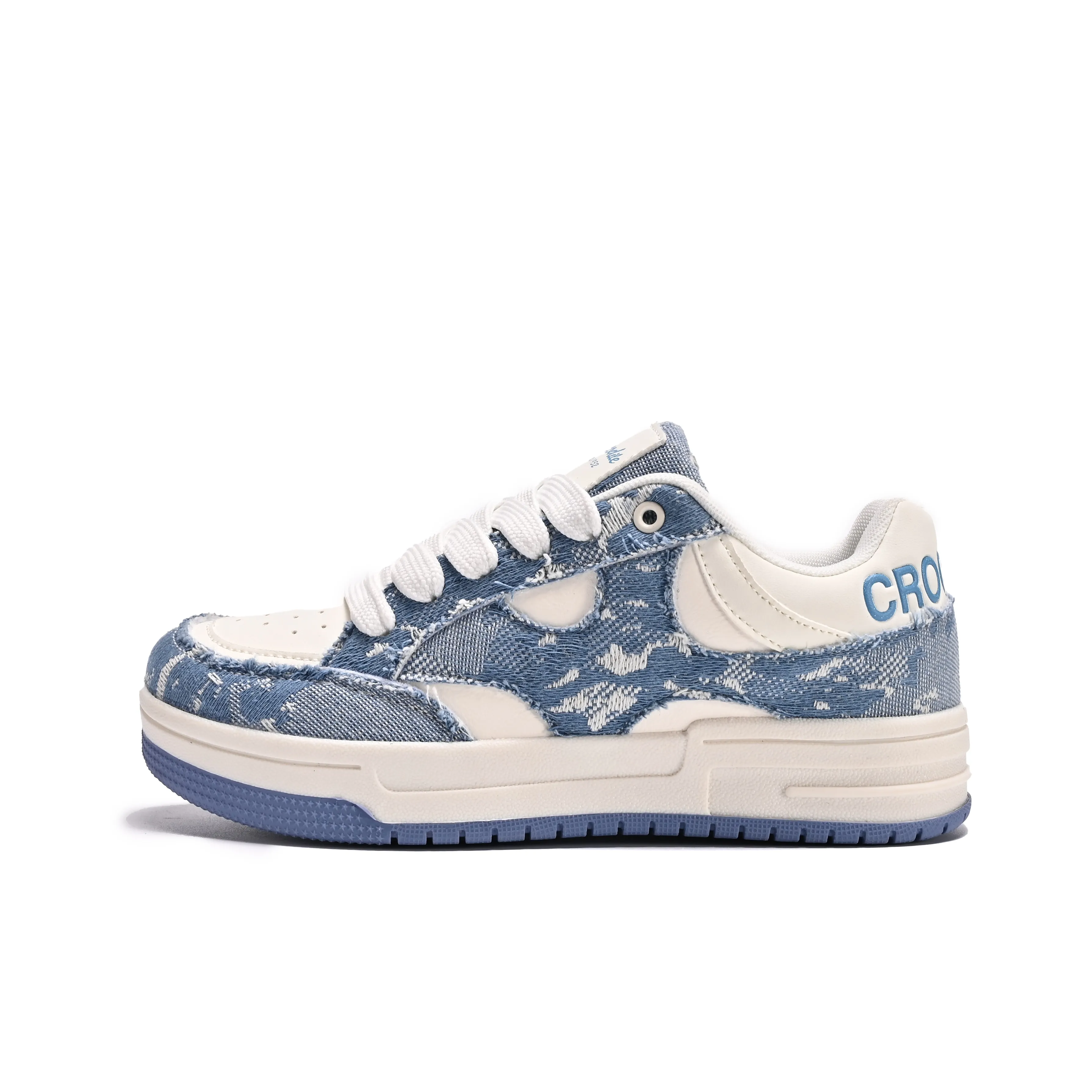 Crocodile Slip Resistant Low Top Skateboard Shoes Unisex