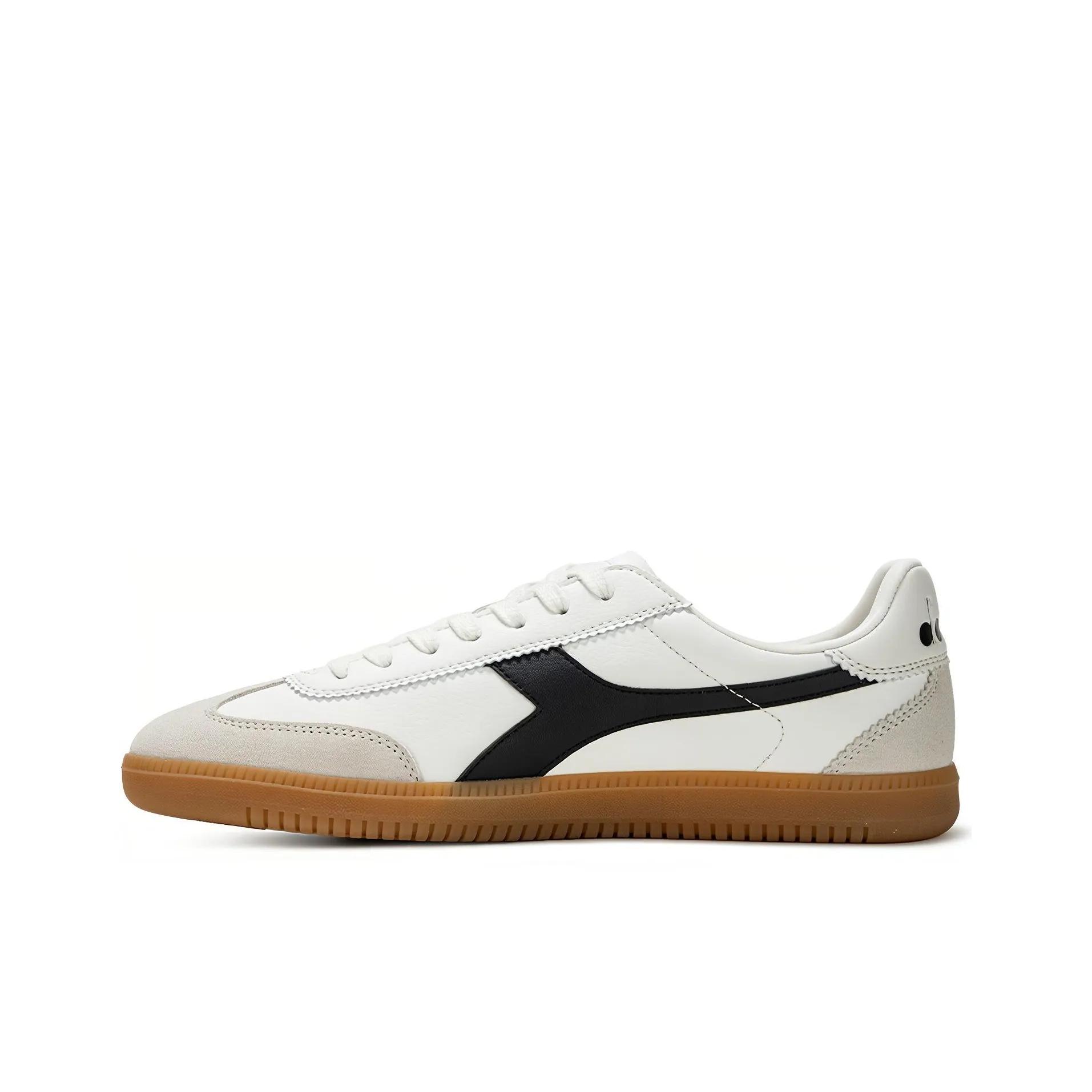 Diadora Anti Slip Wear Resistant Low Top Skateboard Shoes Unisex White