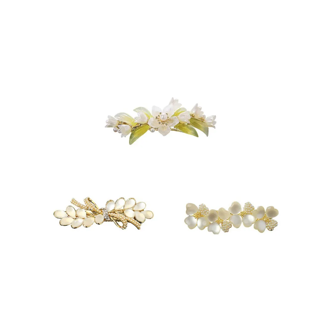 Enchanting Cat Spring Clip Women's