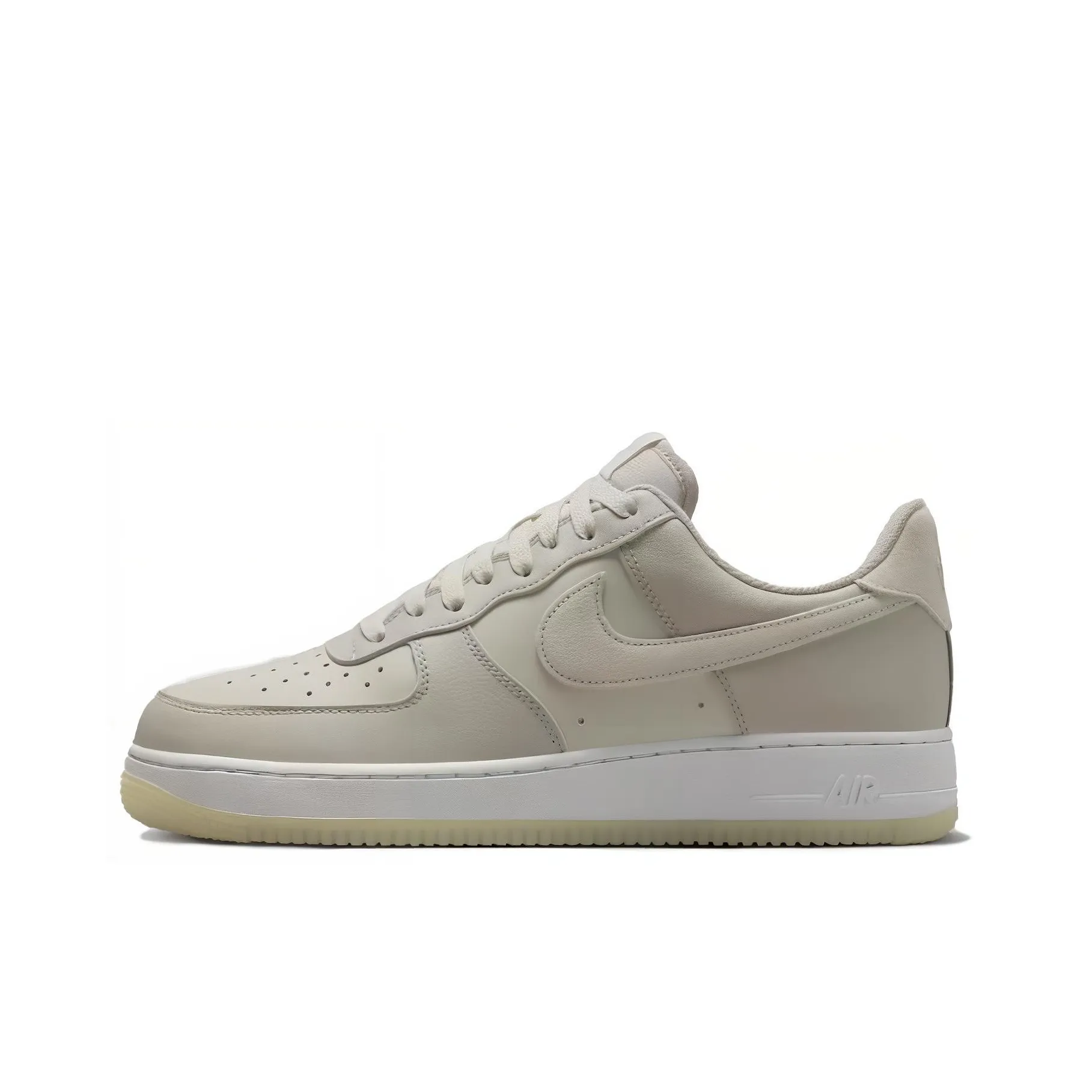 Nike Air Force 1 Low '07 LV8 Light Bone