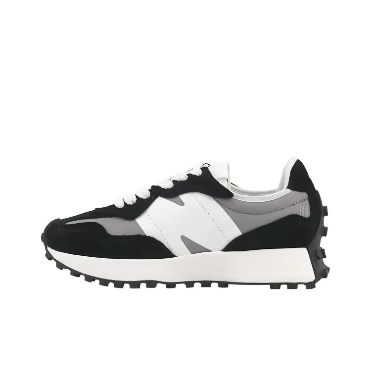 Discover the Best Wtaps × New Balance 990V2 26.5cm Women