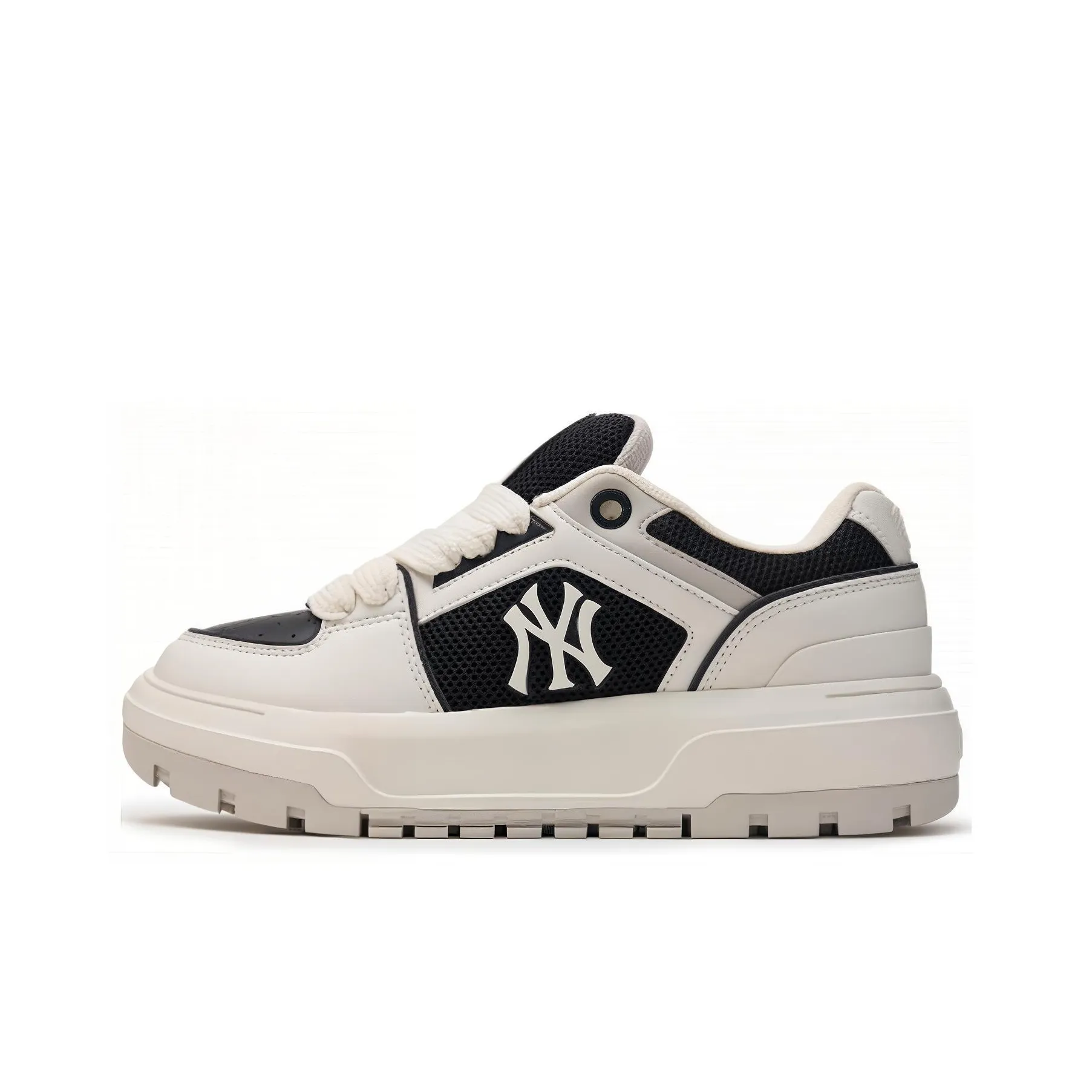 MLB Chunky Liner Cushioned Slip Resistant Low Top Casual Shoes Unisex White Black