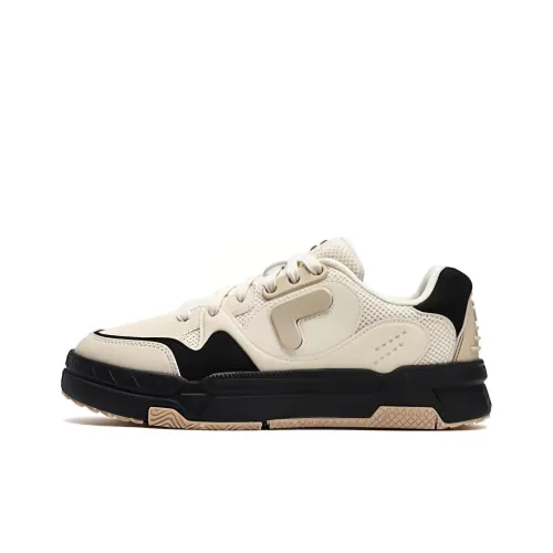 FILA FUSION BANK DX Кроссовки для скейтбординга Низкие Черный/Белый Женские